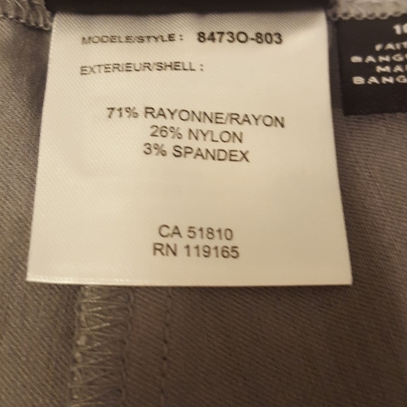 Tribal 💙Gray Capri pants - Picture 4 of 7